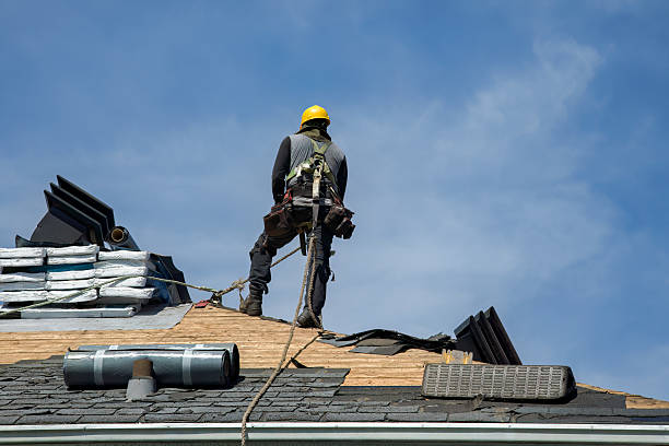 Professional Gutter Installation technician working in Mount Pleasant Mills, PA